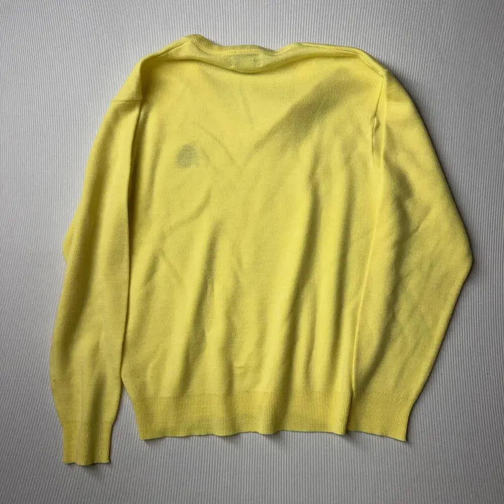 IZOD Sweater Mens M Yellow Acrylic V Neck Embroidered Crest Knit Pullover